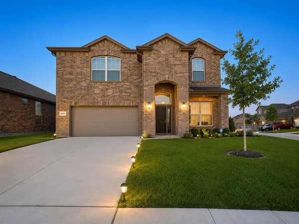 $2,950 | 15800 Bronte Lane, Fort Worth, TX 76247
