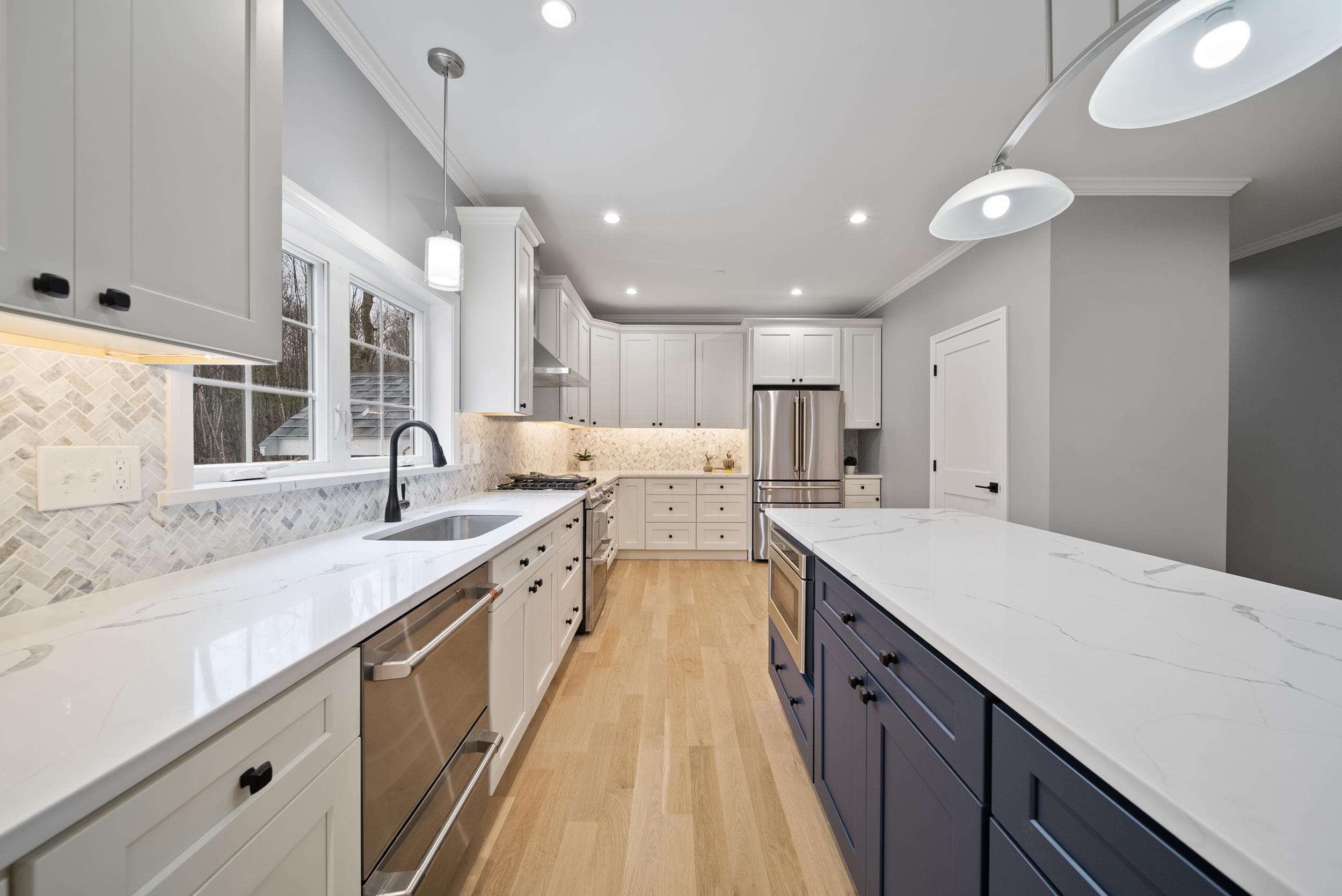 39 Mill Road Derry, NH 03038 - Photo 13 of 57