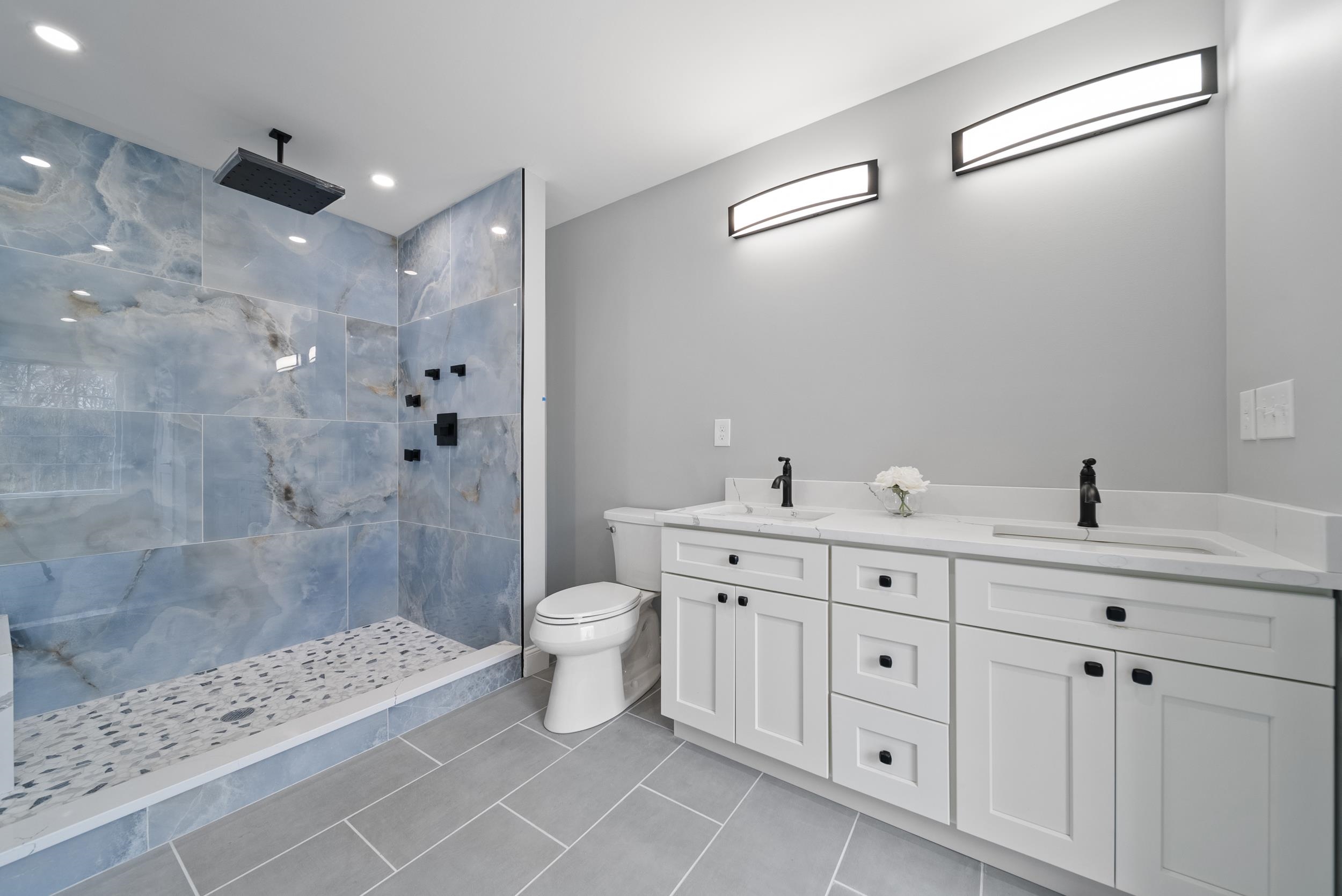 39 Mill Road Derry, NH 03038 - Photo 32 of 57