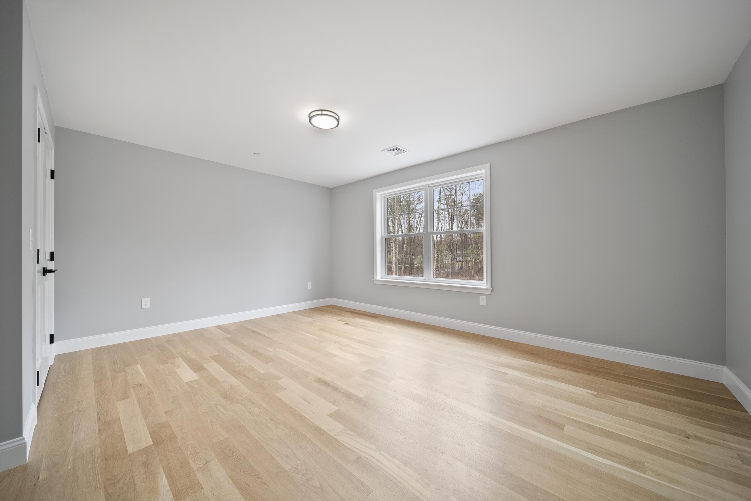 39 Mill Road Derry, NH 03038 - Photo 34 of 57