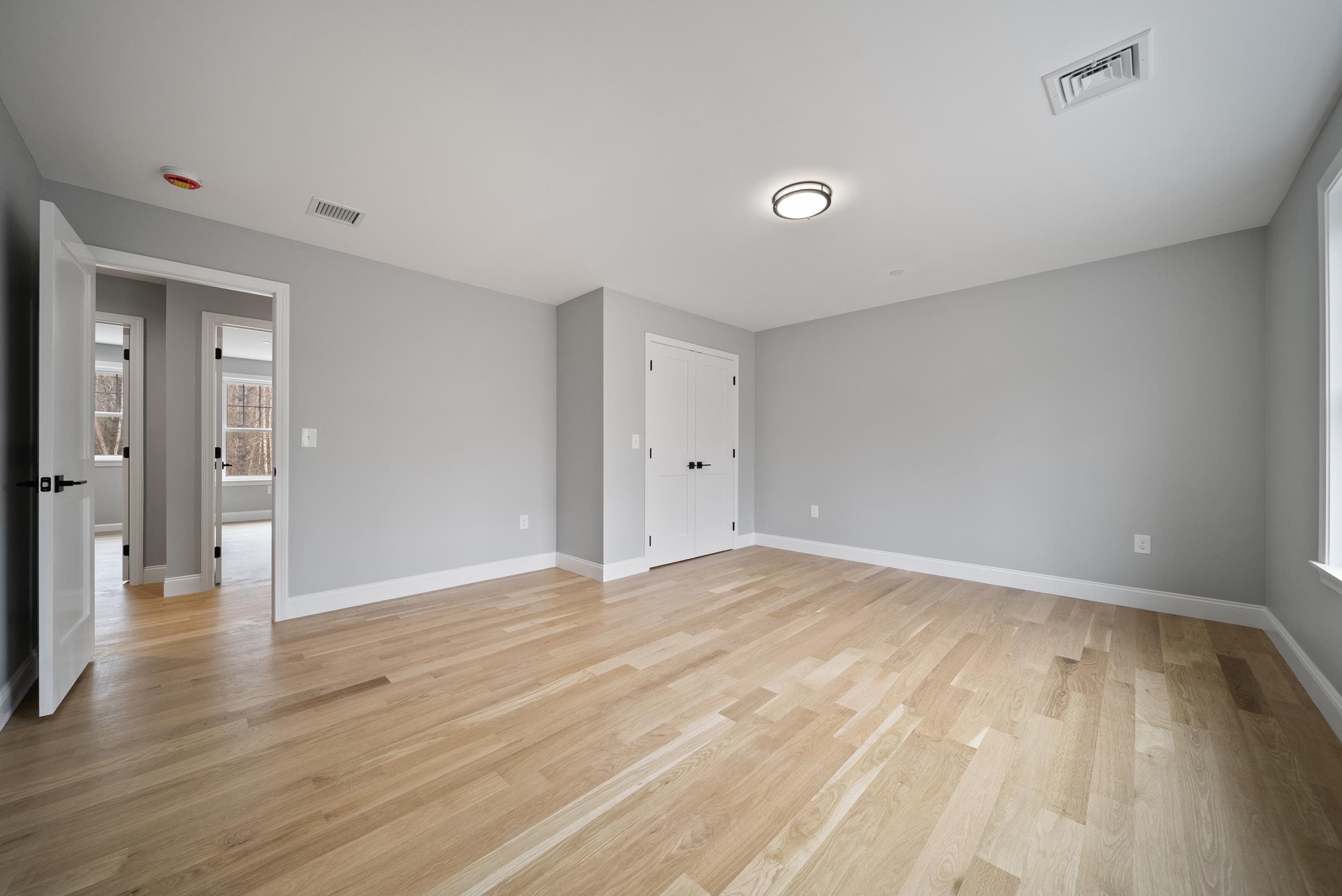 39 Mill Road Derry, NH 03038 - Photo 35 of 57