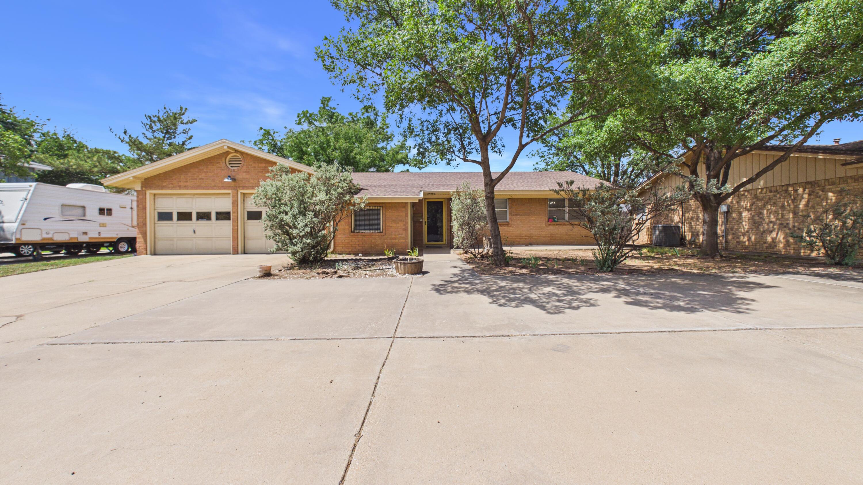3406 68th Drive Lubbock, TX 79413 - Photo 2 of 61 IMG_4615
