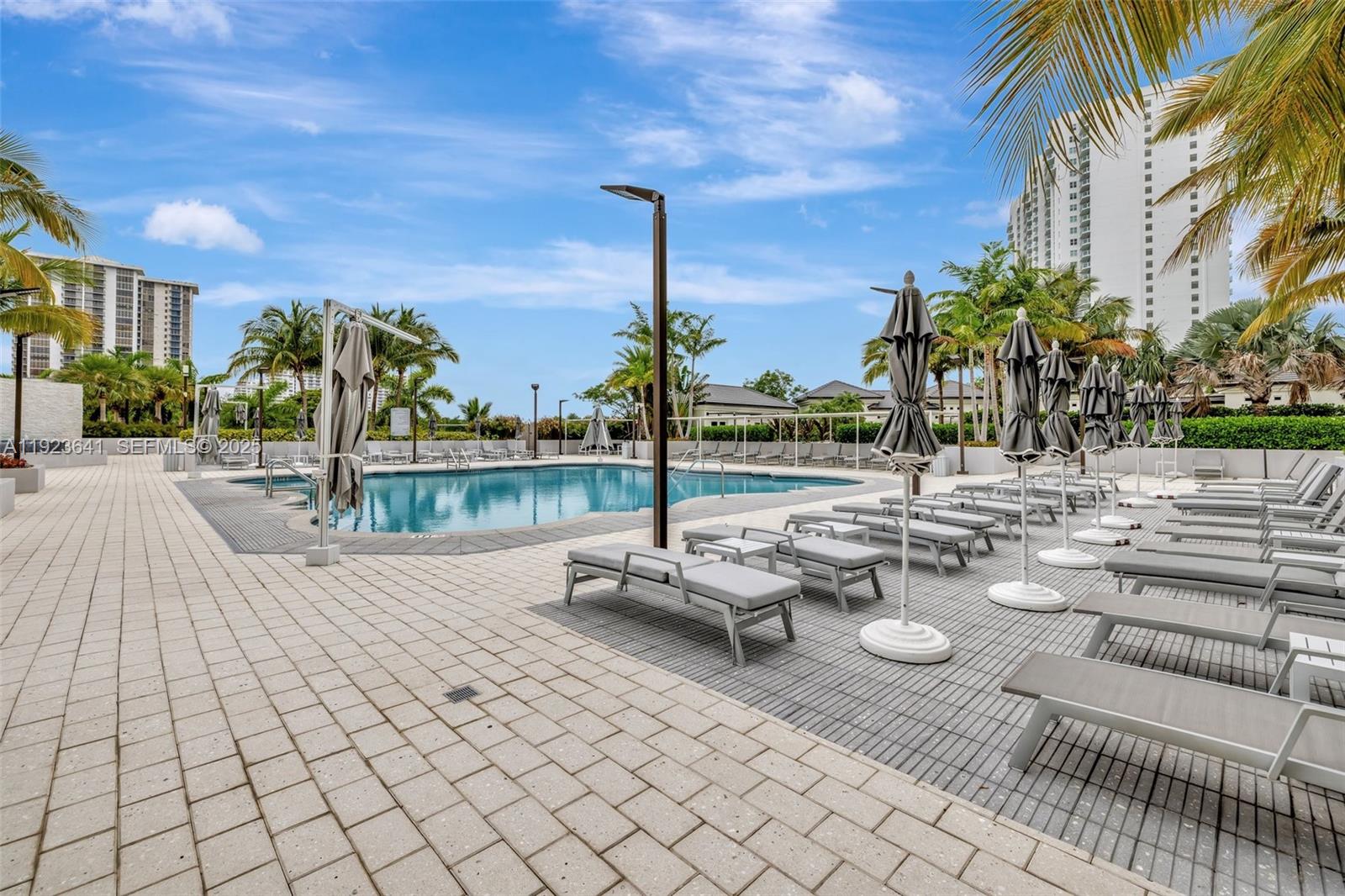 7000 Island Boulevard, Unit 1701 Aventura, FL 33160 - Photo 47 of 65
