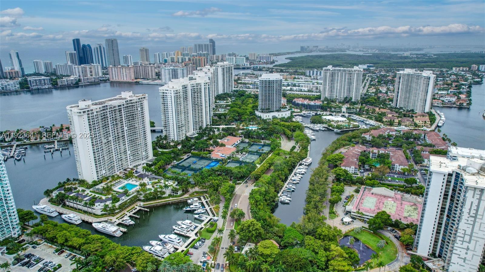 7000 Island Boulevard, Unit 1701 Aventura, FL 33160 - Photo 58 of 65