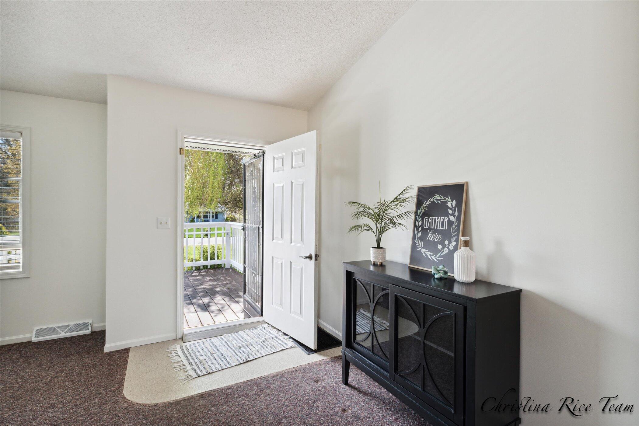 906 North State Road Belding, MI 48809 - Photo 6 of 40 06-906-N-STATE-RD-WindowStill-Real-Estat