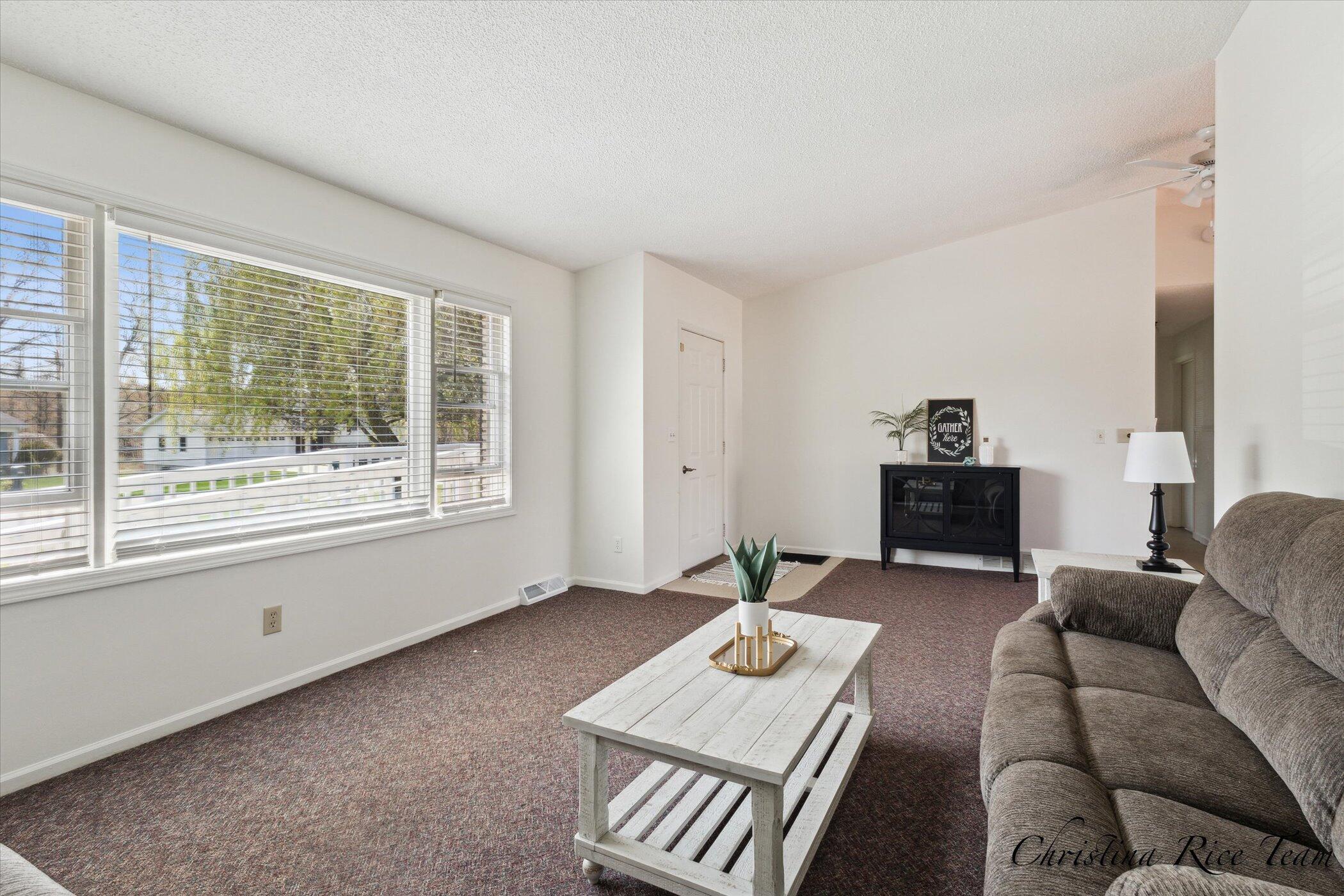 906 North State Road Belding, MI 48809 - Photo 8 of 40 08-906-N-STATE-RD-WindowStill-Real-Estat