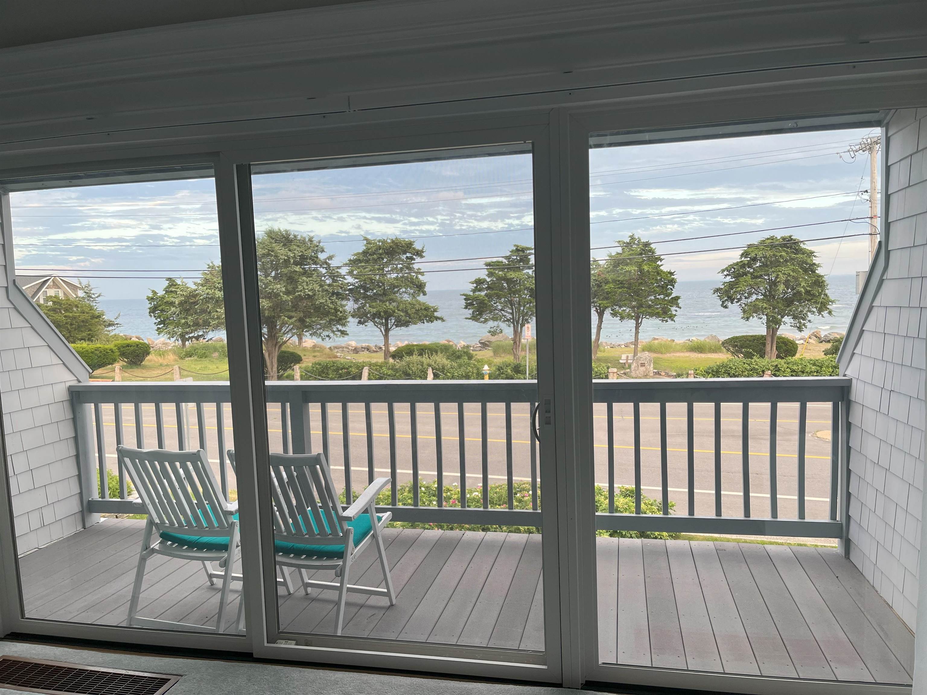 947 Ocean Boulevard, Unit 10 Hampton, NH 03842 - Photo 8 of 57