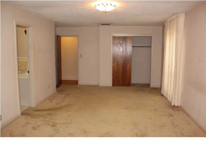 828 Briarfield Road Jackson, MS 39211 - Photo 25 of 48 Master Suite