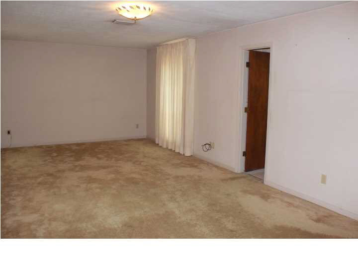 828 Briarfield Road Jackson, MS 39211 - Photo 27 of 48 Master Suite