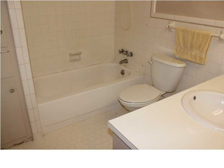 828 Briarfield Road Jackson, MS 39211 - Photo 28 of 48 Master Bath