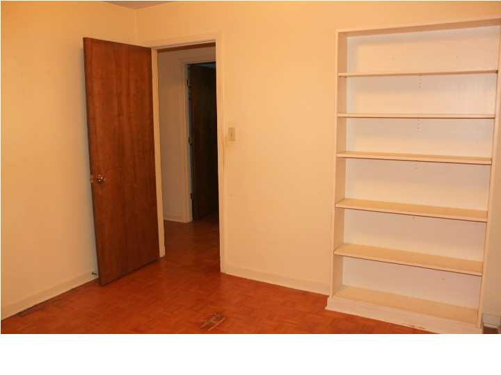 828 Briarfield Road Jackson, MS 39211 - Photo 42 of 48 4th Bedroom