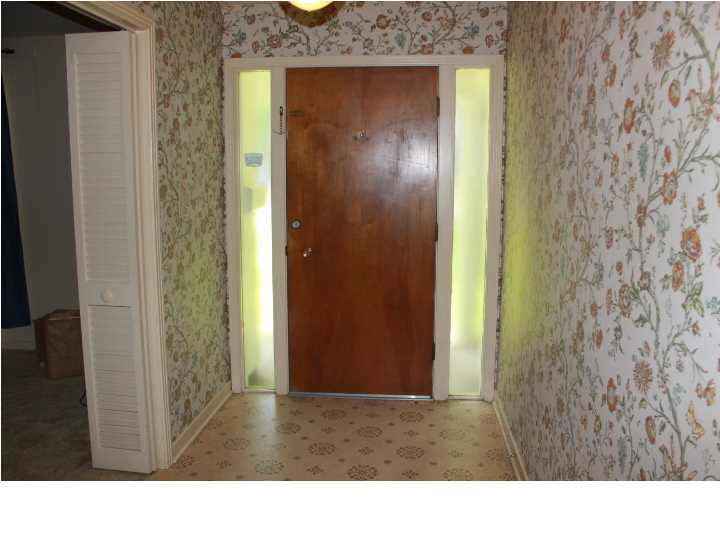 828 Briarfield Road Jackson, MS 39211 - Photo 5 of 48 Foyer