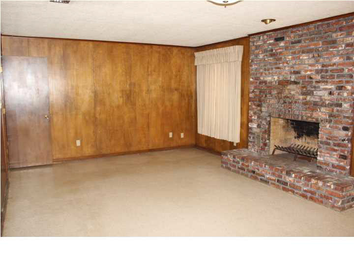 828 Briarfield Road Jackson, MS 39211 - Photo 7 of 48 Great Room