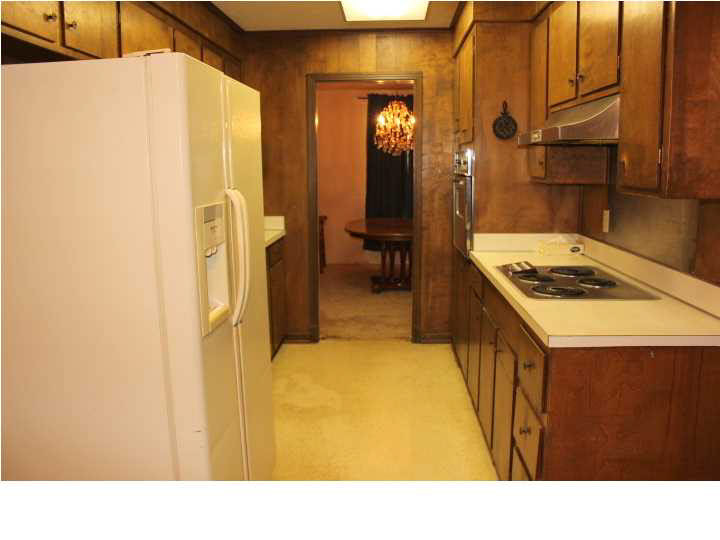 828 Briarfield Road Jackson, MS 39211 - Photo 9 of 48 Kitchen