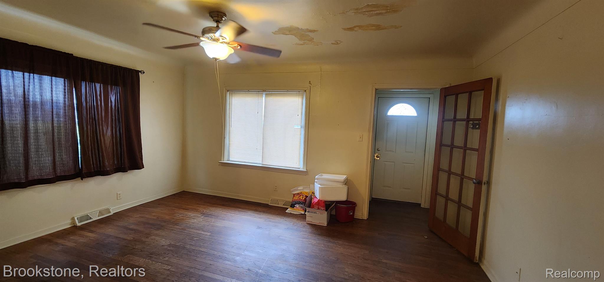 3822 Western Road Flint, MI 48506 - Photo 9 of 19 Gallery Image 9