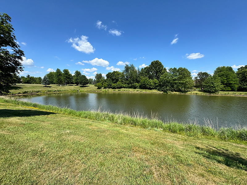 24 Autumn Court St. Charles, IL 60175 - Photo 2 of 9