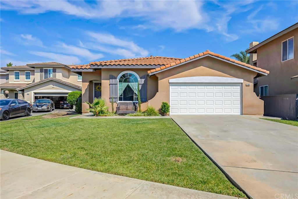 31090 Florence Court Winchester, CA 92596 - Photo 1 of 35