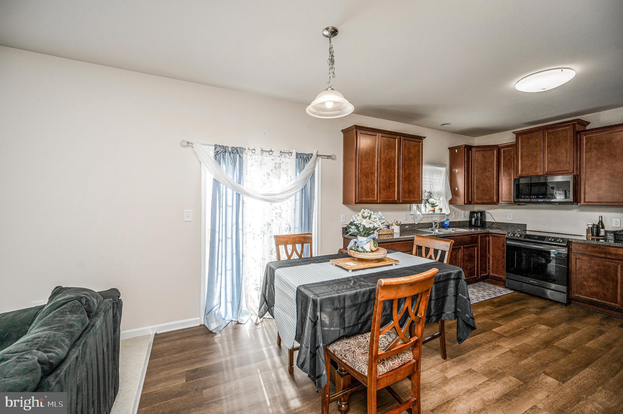 23103 Travers Street Ruther Glen, VA 22546 - Photo 12 of 44