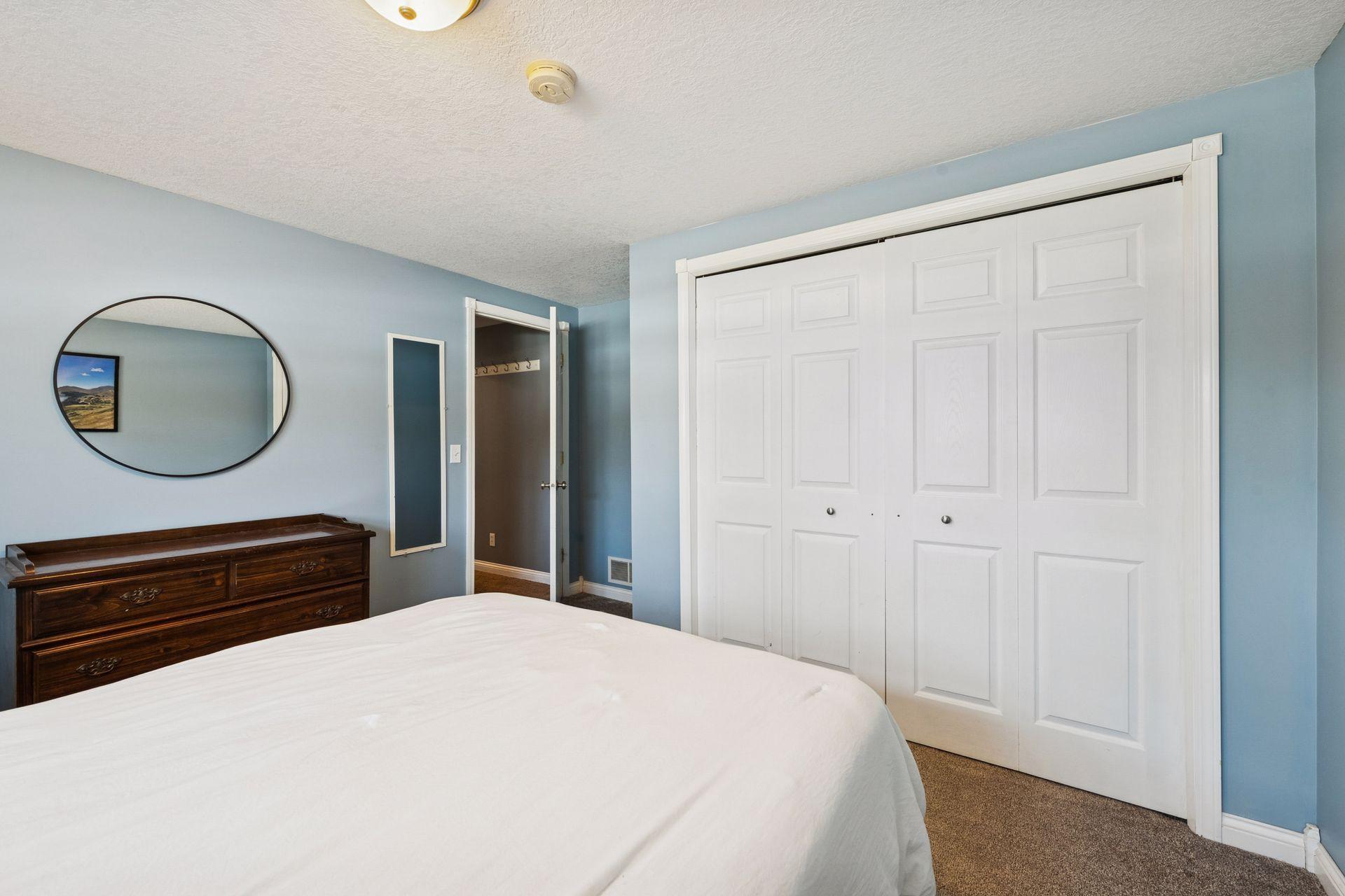 8330 Beard Road Bloomington, MN 55431 - Photo 29 of 41