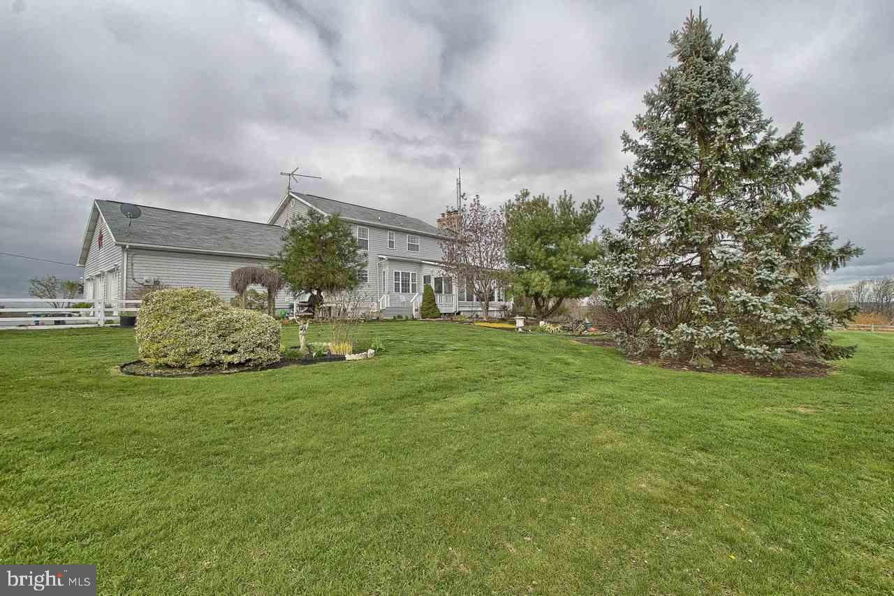 587 Lowe Road New Park, PA 17352 - Photo 30 of 36 Gallery Image 30
