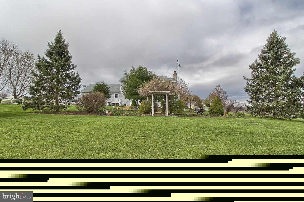 587 Lowe Road New Park, PA 17352 - Photo 32 of 36 Gallery Image 32