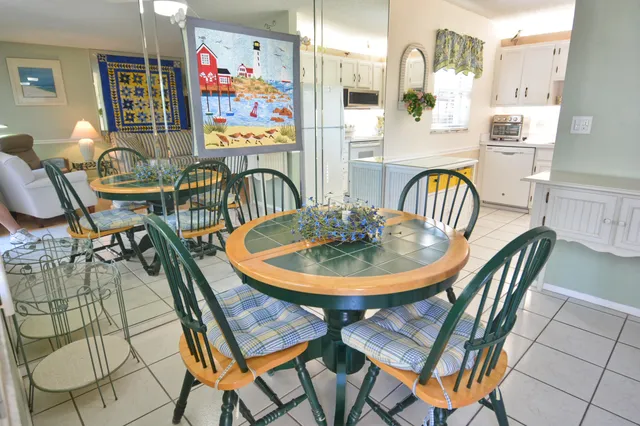 $137,750 | 1225 Northwest 21st Street, Unit 203, Stuart, FL 34994