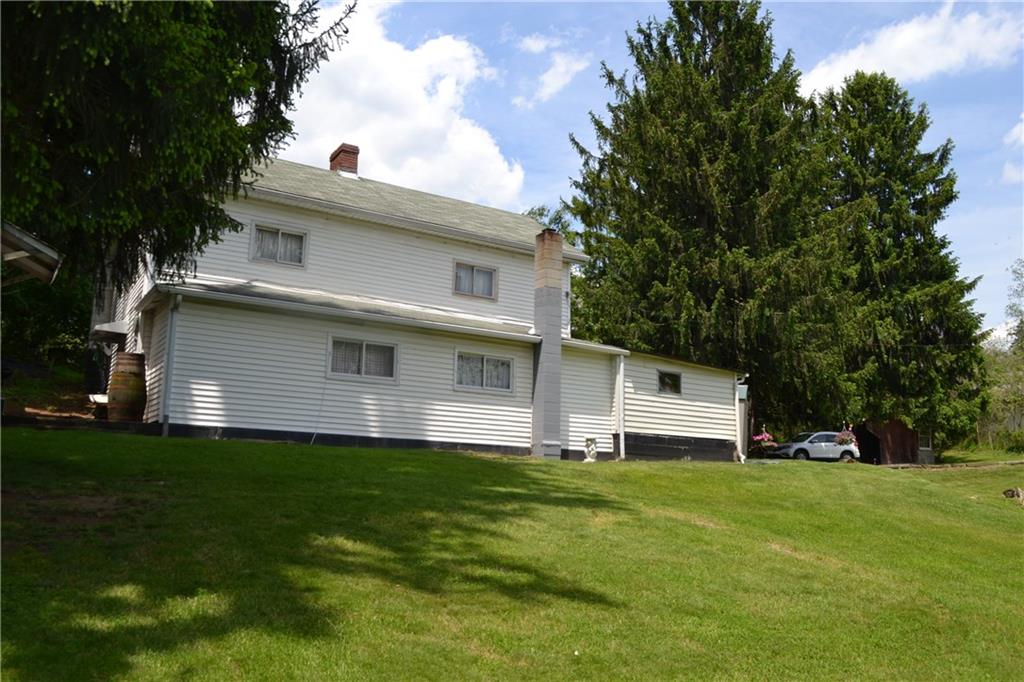 363 Spring Street Yukon, PA 15698 - Photo 2 of 10 Gallery Image 2