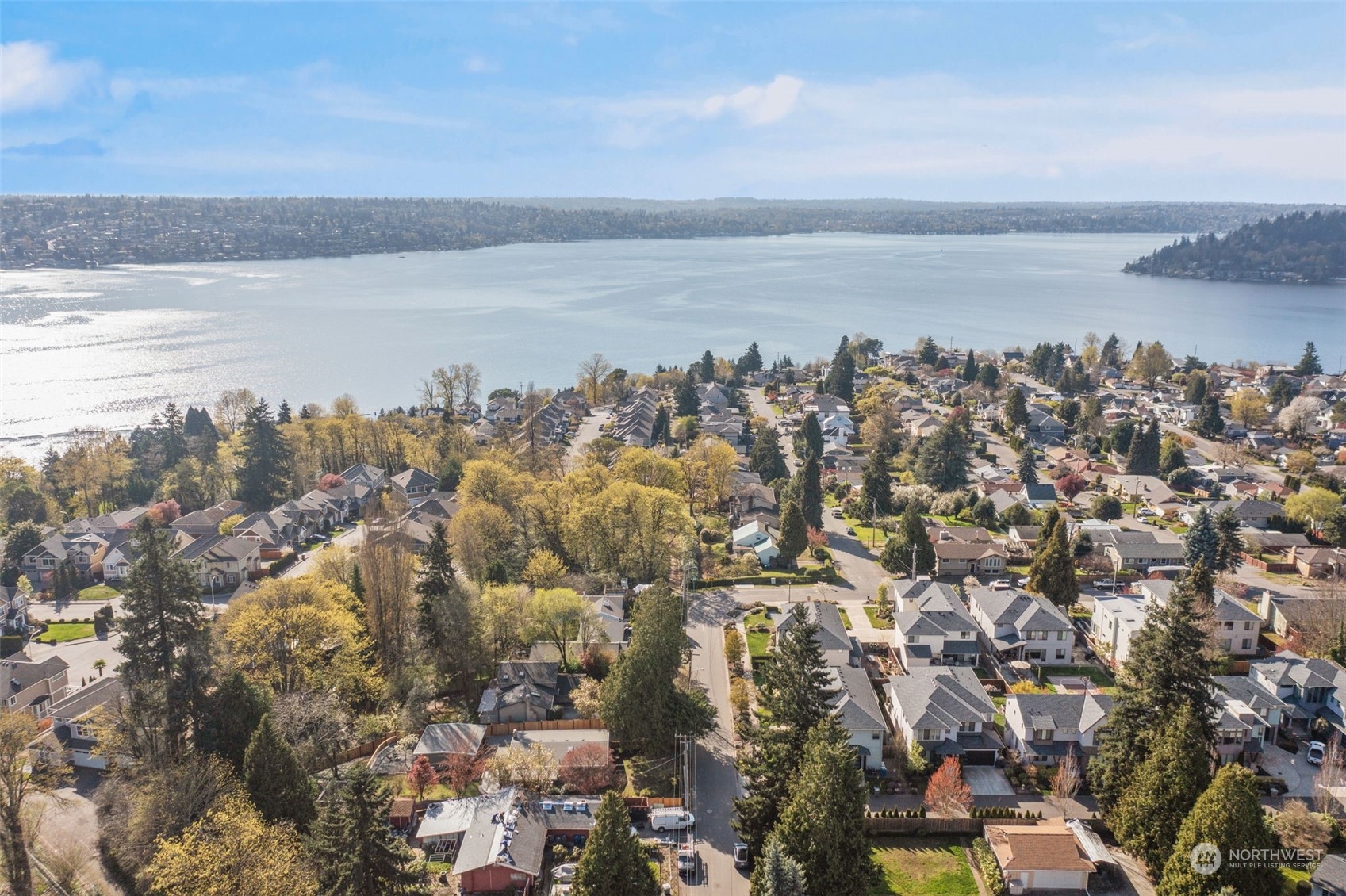 1313 North 28th Street Renton, WA 98056 - Photo 33 of 35 a view of a city