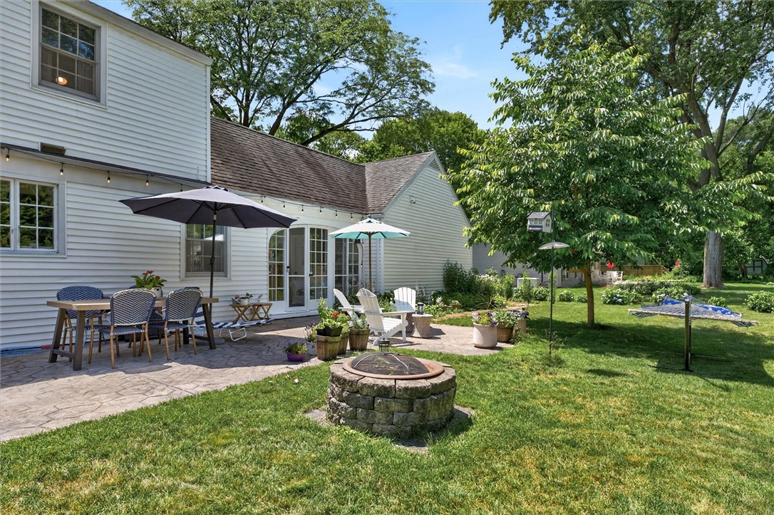44 Charmwood Road Pittsford, NY 14534 - Photo 7 of 46