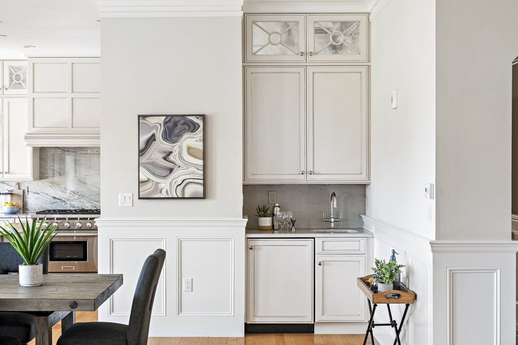 20 South Cottage Road, Unit 201 Belmont, MA 02478 - Photo 7 of 26 Gallery Image 7