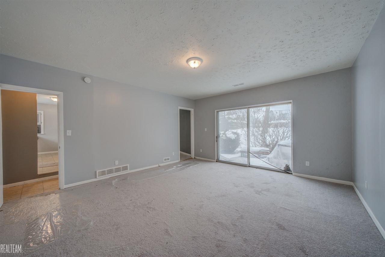 92 Boyken Road Rochester Hills, MI 48307 - Photo 9 of 21