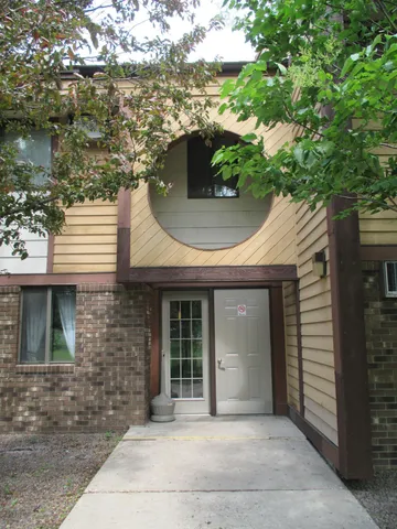 $705 | 701 North 7th Street, Unit 107, Olivia, MN 56277