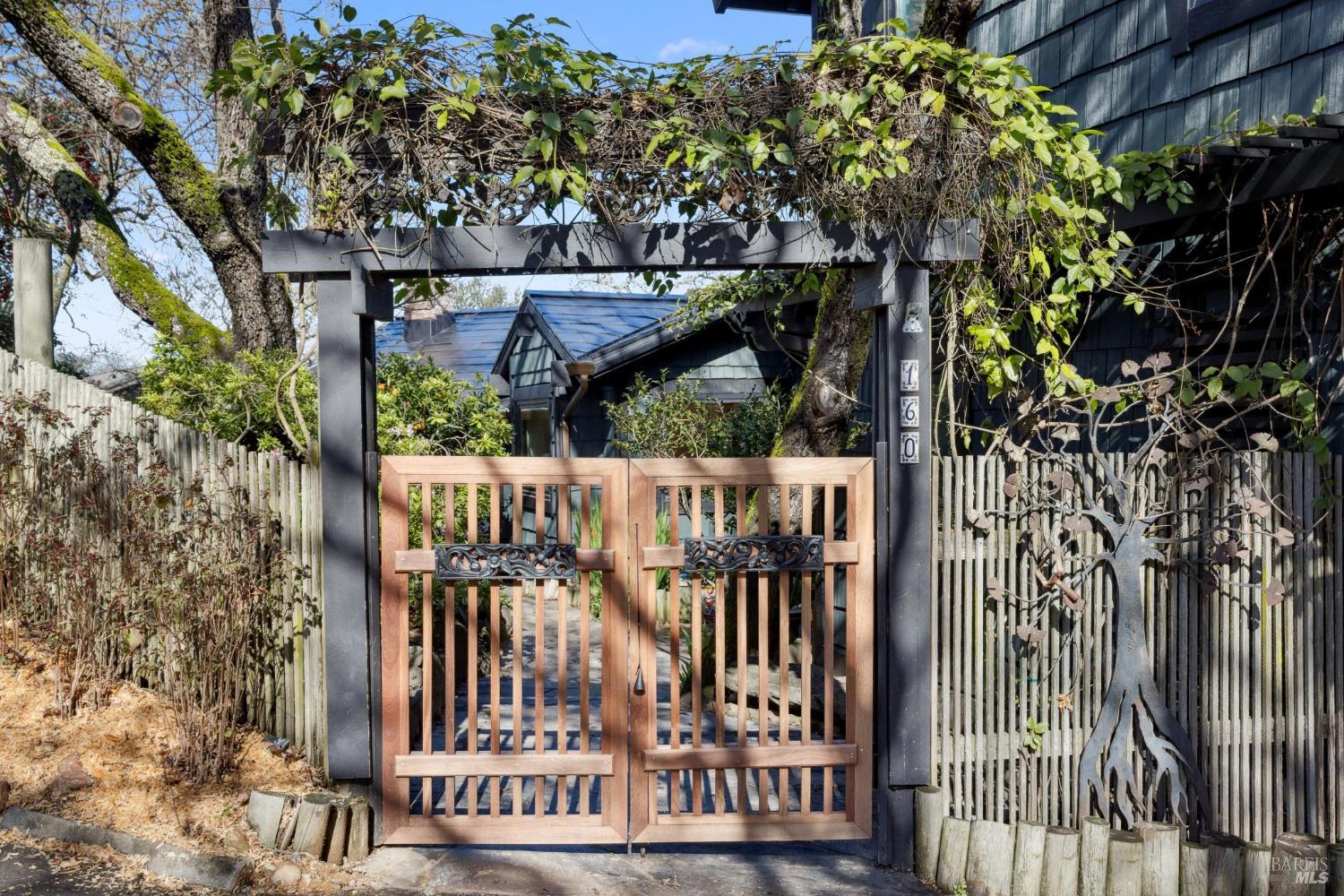 160 Crest Road Novato, CA 94945 - Photo 11 of 85 a view of balcony with wooden fence and trees