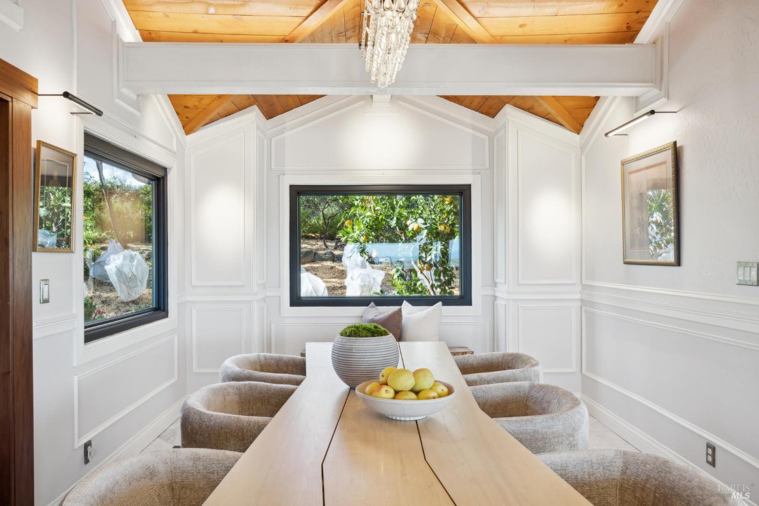 160 Crest Road Novato, CA 94945 - Photo 25 of 85 a living room with furniture and a large window