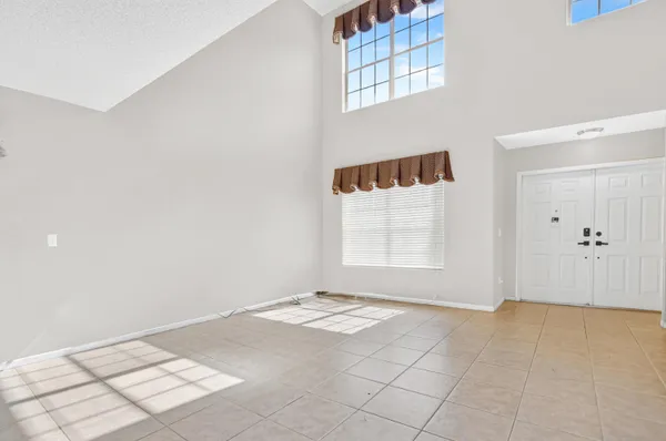 $749,000 | 4045 Northwest 1st Street, Delray Beach, FL 33445