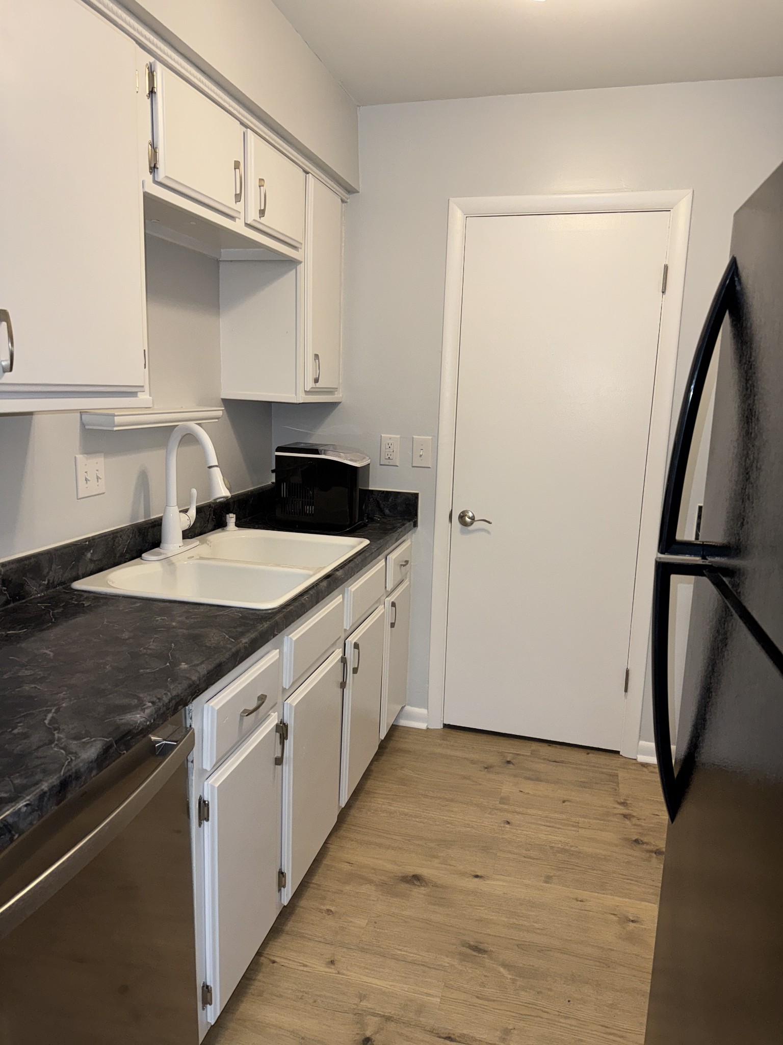 420 Walton Lane, Unit M73 Madison, TN 37115 - Photo 4 of 11