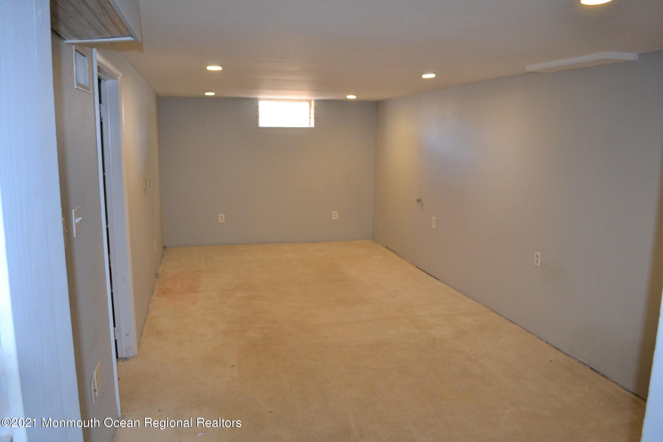 18 Castle Avenue Jackson, NJ 08527 - Photo 13 of 19 a view of an empty room