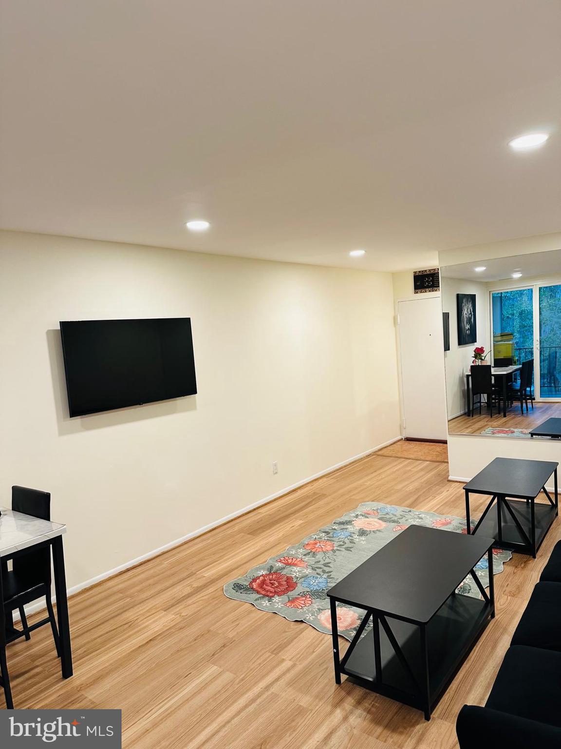 5051 7th Road South, Unit 201 Arlington, VA 22204 - Photo 2 of 34