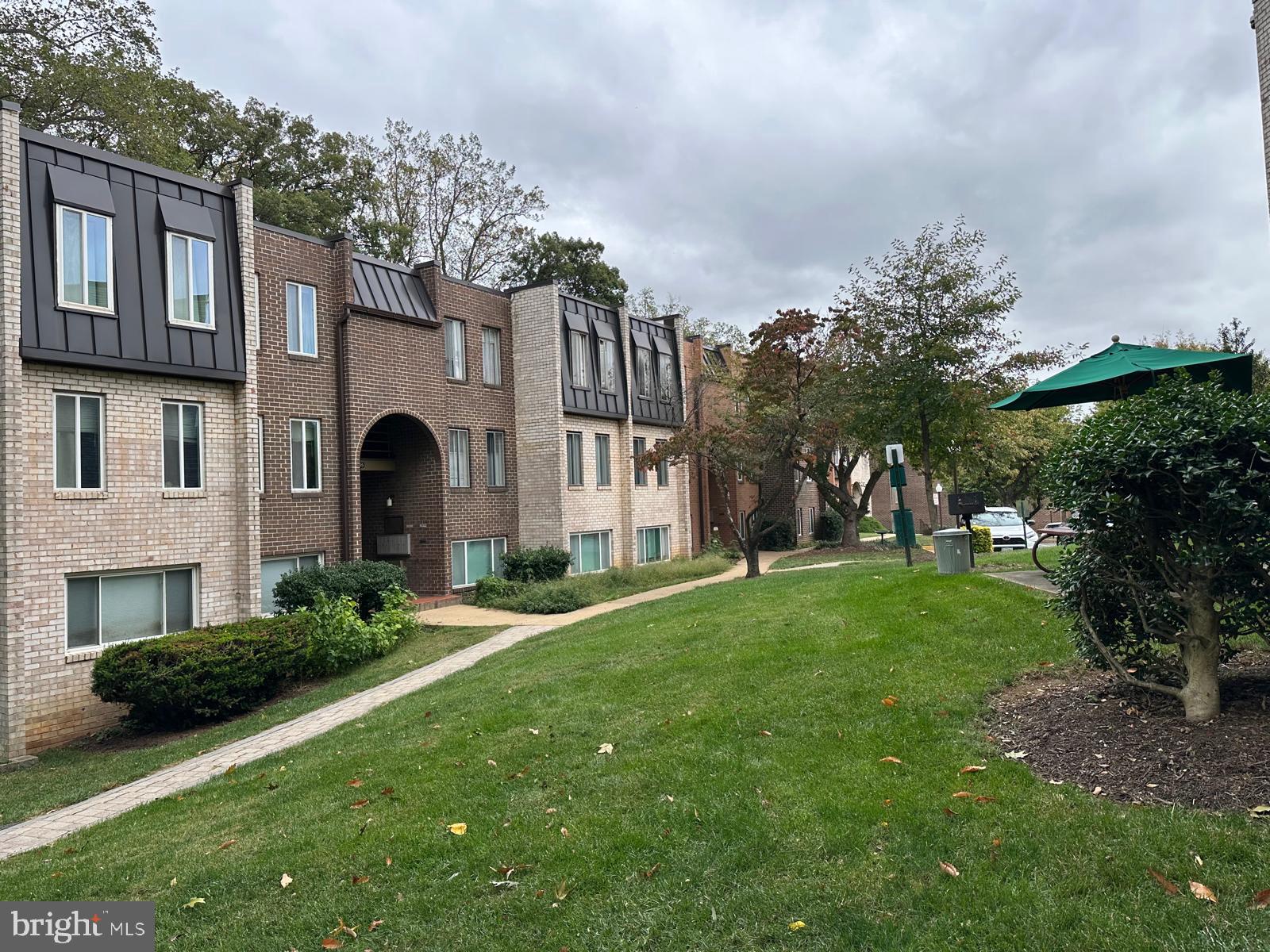 5051 7th Road South, Unit 201 Arlington, VA 22204 - Photo 21 of 34