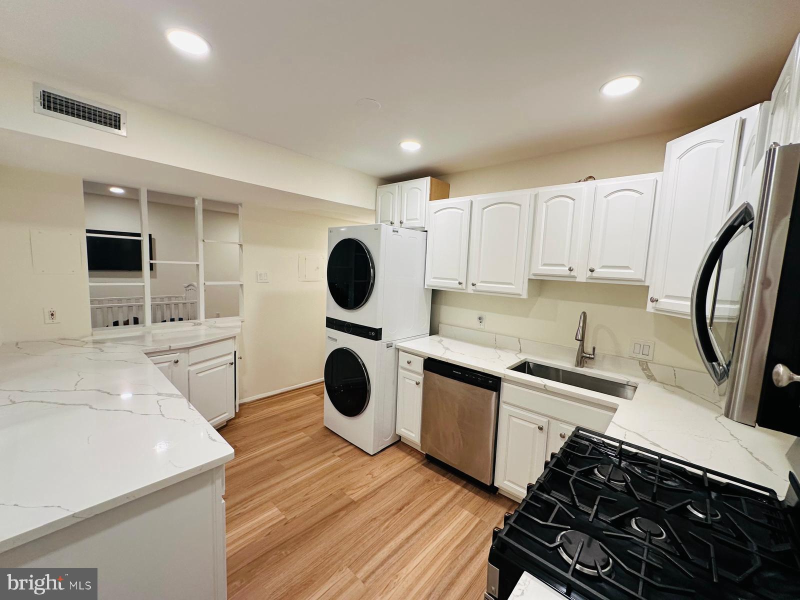 5051 7th Road South, Unit 201 Arlington, VA 22204 - Photo 10 of 34