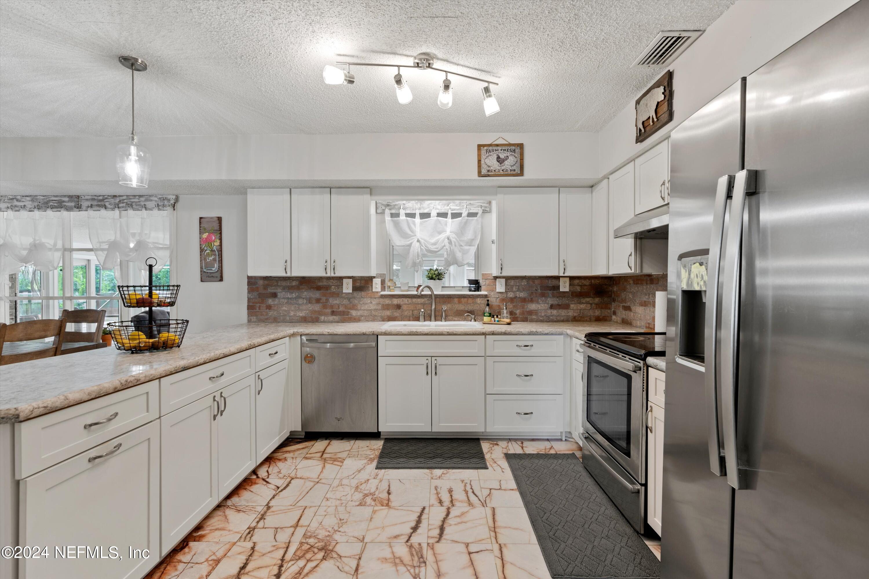 4151 Leeward Point Jacksonville, FL 32225 - Photo 15 of 50 15-Kitchen