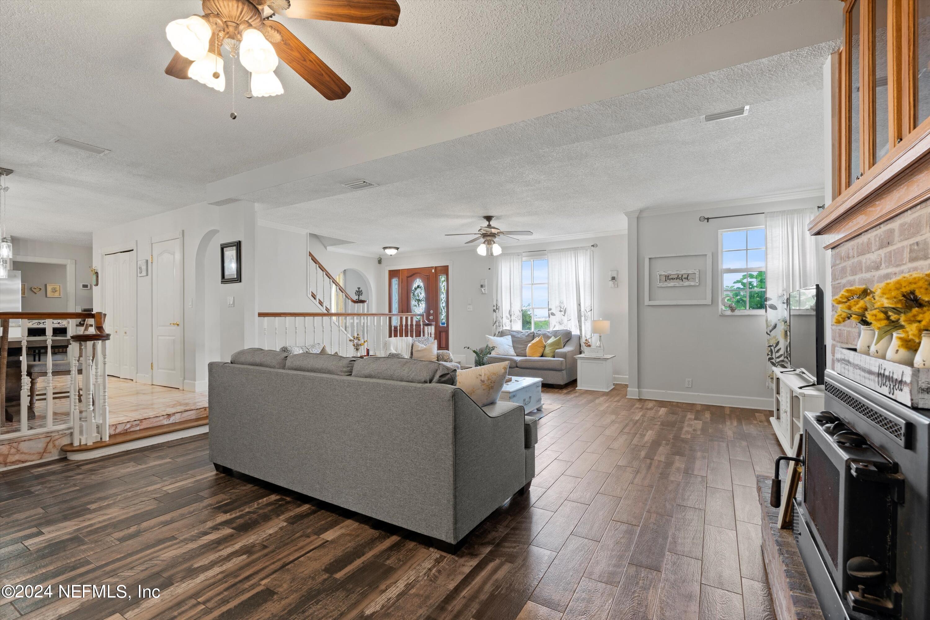 4151 Leeward Point Jacksonville, FL 32225 - Photo 10 of 50 10-Living Room