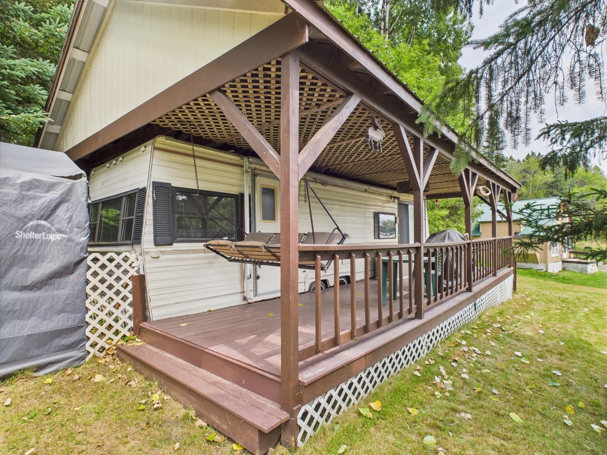 1459 Main Street Pittsburg, NH 03592 - Photo 18 of 21