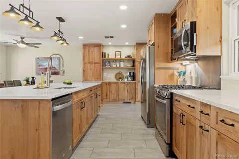 $400,000 | 1157 Kingston Street, Aurora, CO 80010
