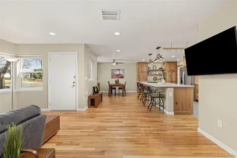 $400,000 | 1157 Kingston Street, Aurora, CO 80010