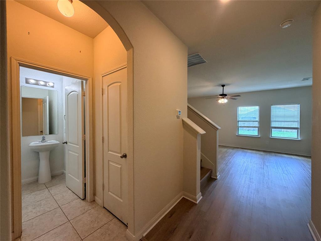 140 Collin Street Anna, TX 75409 - Photo 2 of 24