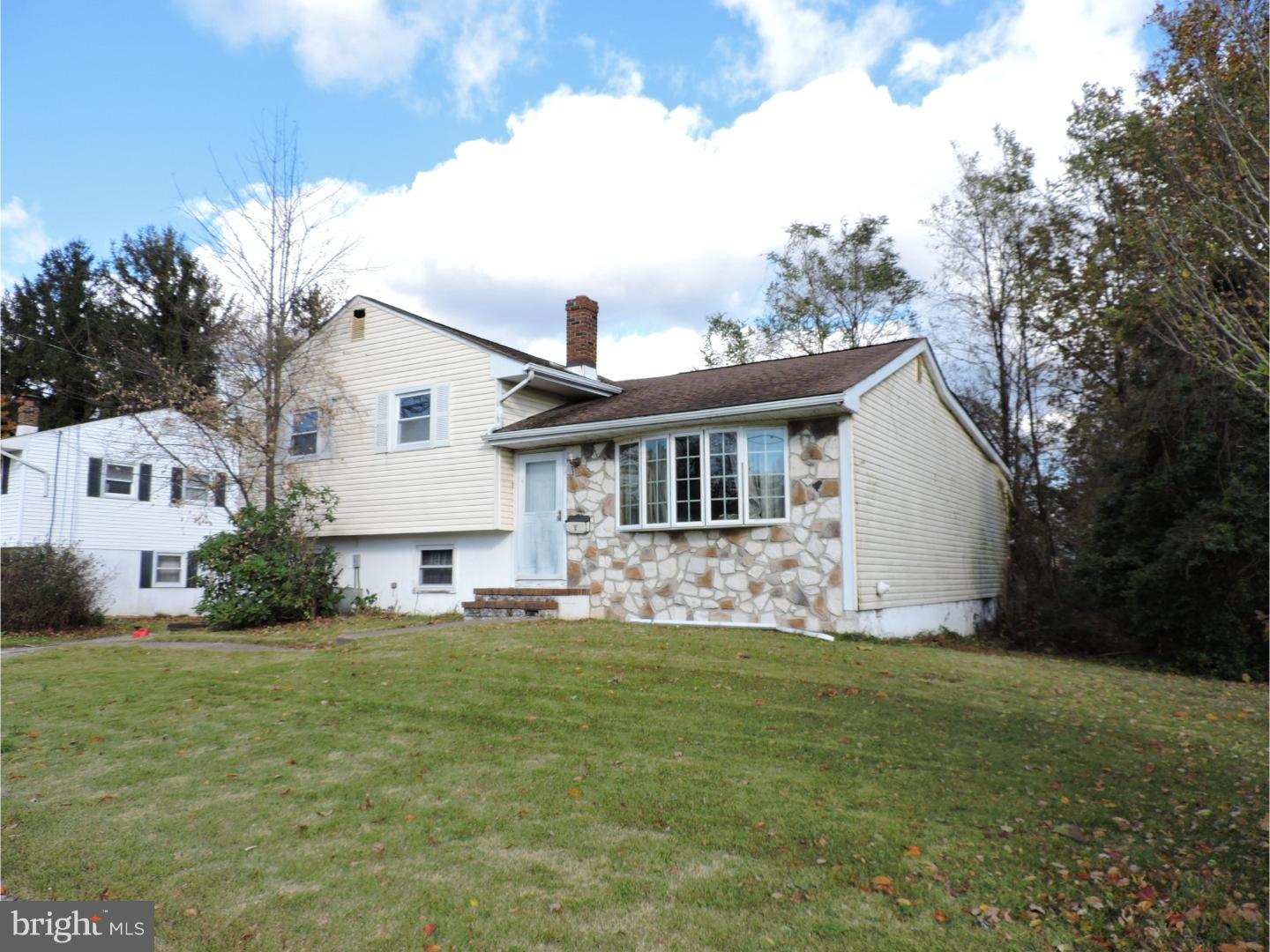 31 Linden Road Burlington, NJ 08016 - Photo 2 of 10