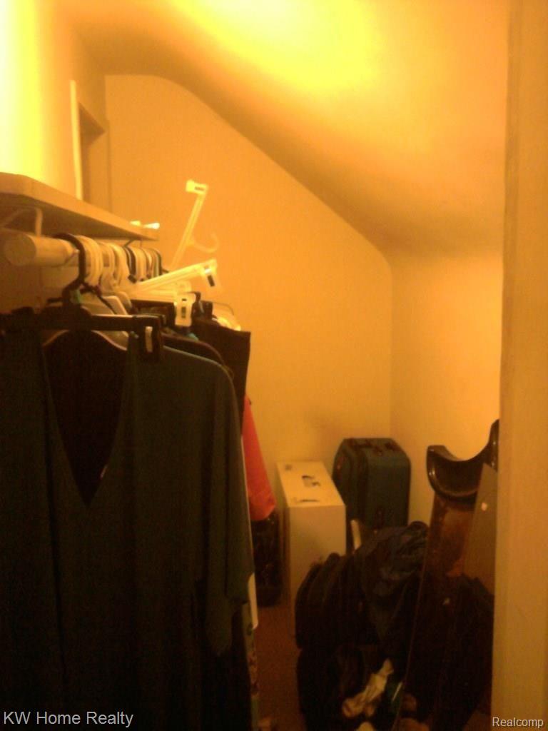 7357 Evergreen Road Detroit, MI 48228 - Photo 18 of 32 walkin closet upstairs bdrm