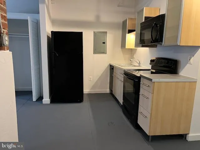 $229,900 | 429 North 13th Street, Unit 1B, Philadelphia, PA 19123