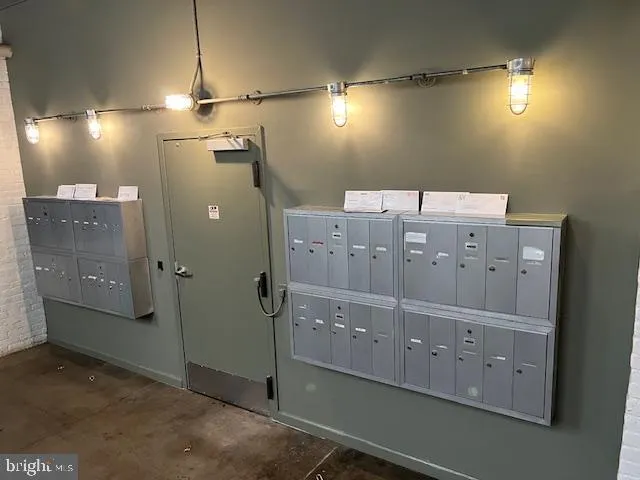 $229,900 | 429 North 13th Street, Unit 1B, Philadelphia, PA 19123